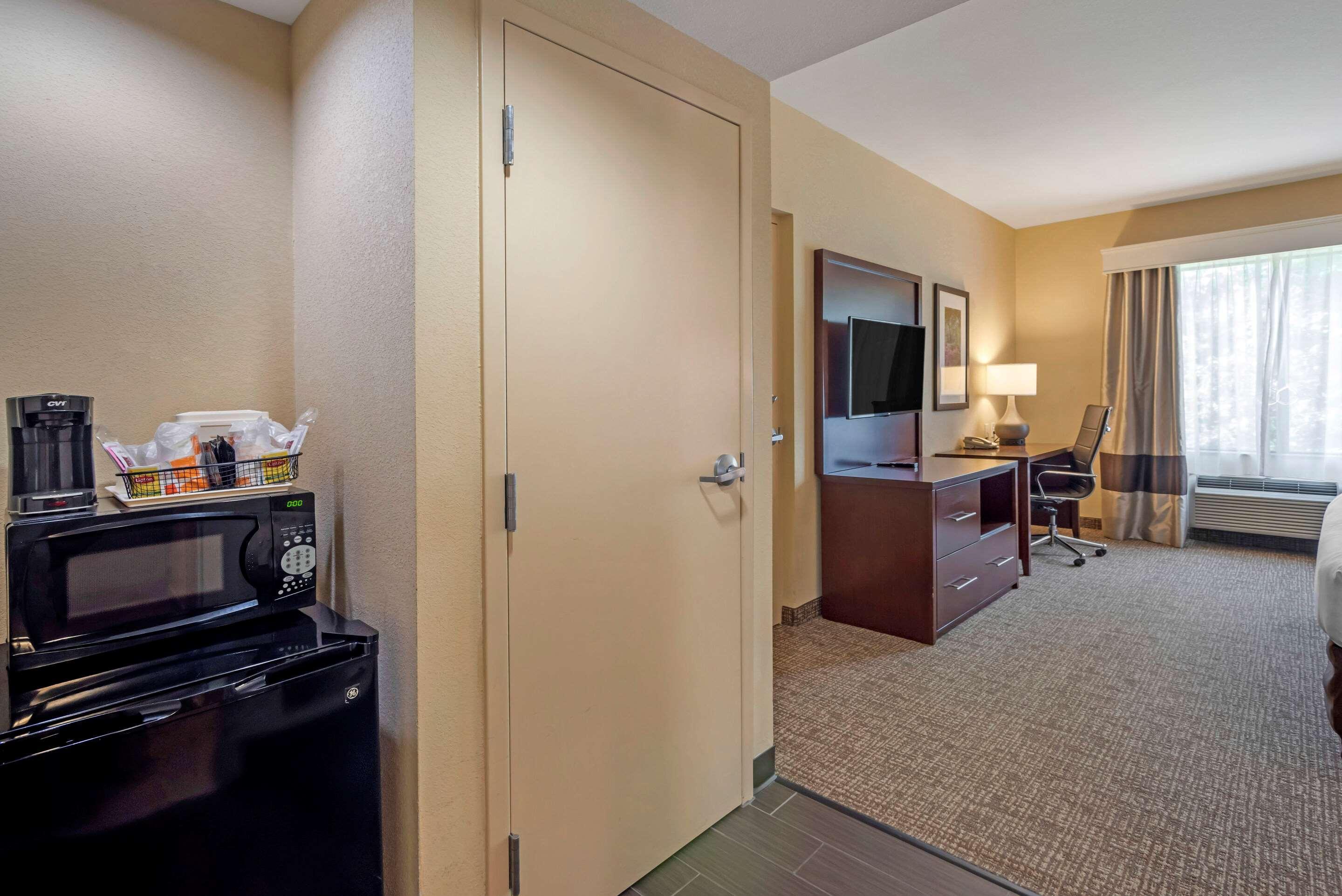 Comfort Suites Fredericksburg North Luaran gambar